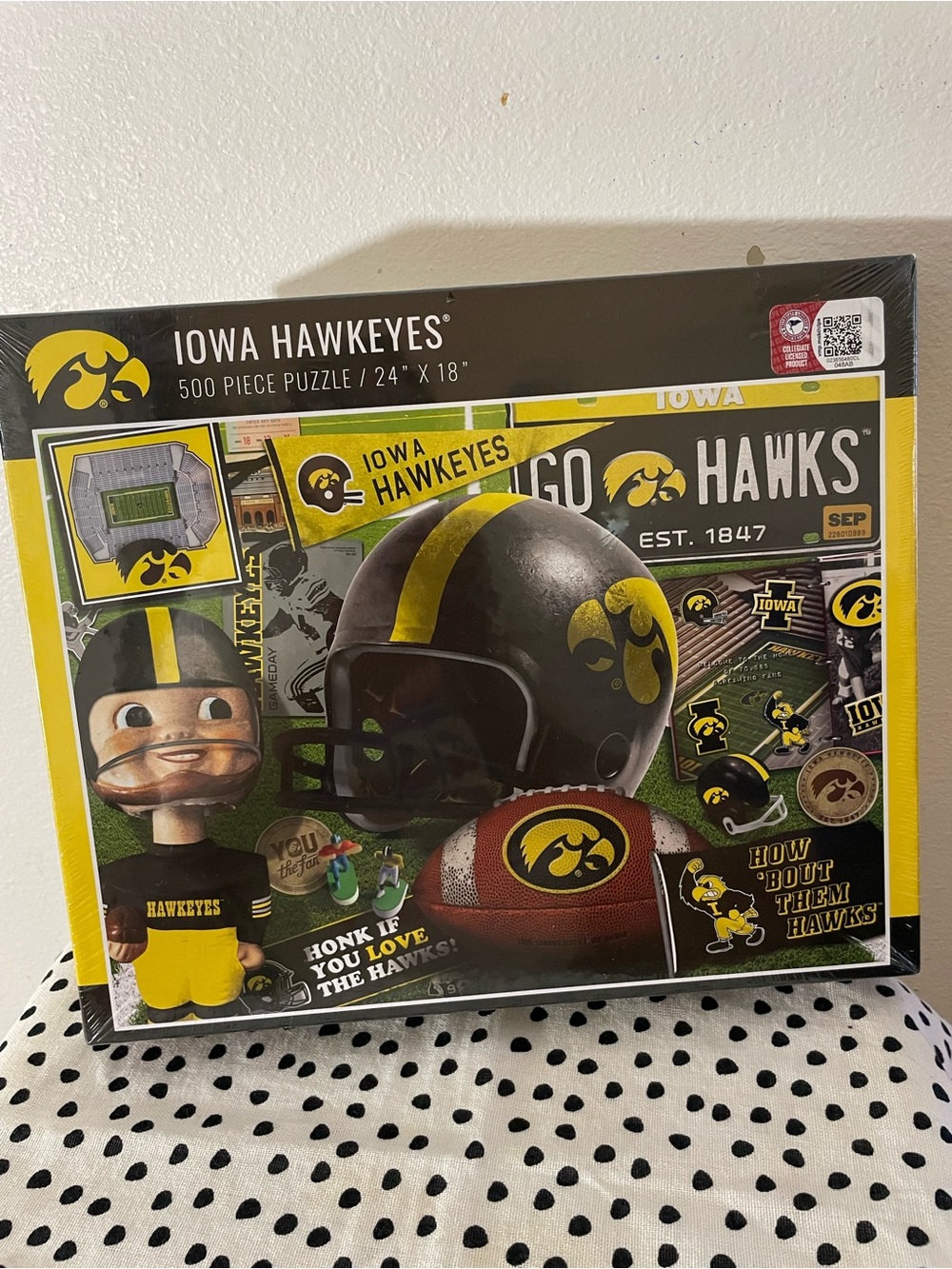 Yellow & Black 500-Piece Puzzle